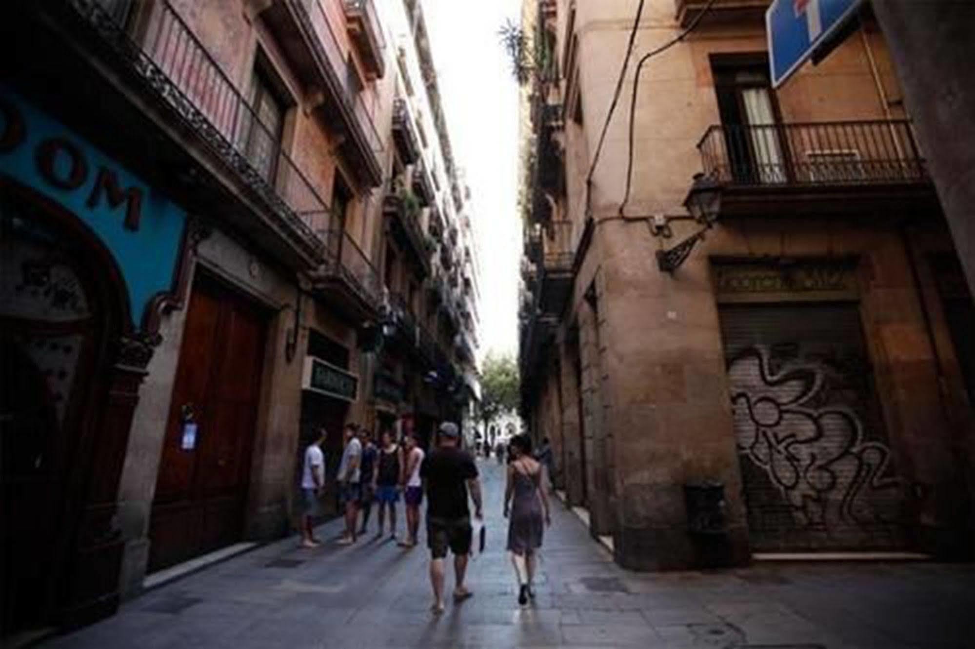L'Escudellers By The Streets Apartamento Barcelona Exterior foto