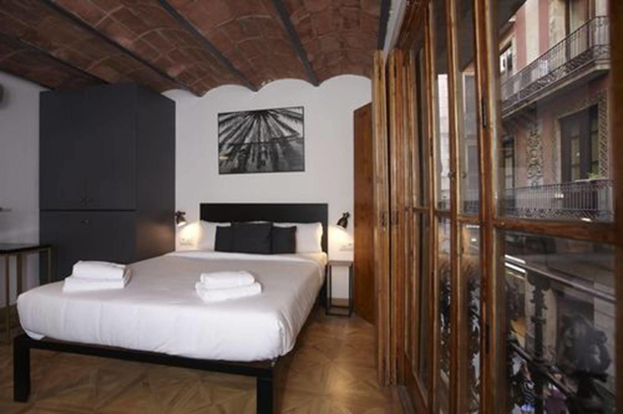 L'Escudellers By The Streets Apartamento Barcelona Exterior foto
